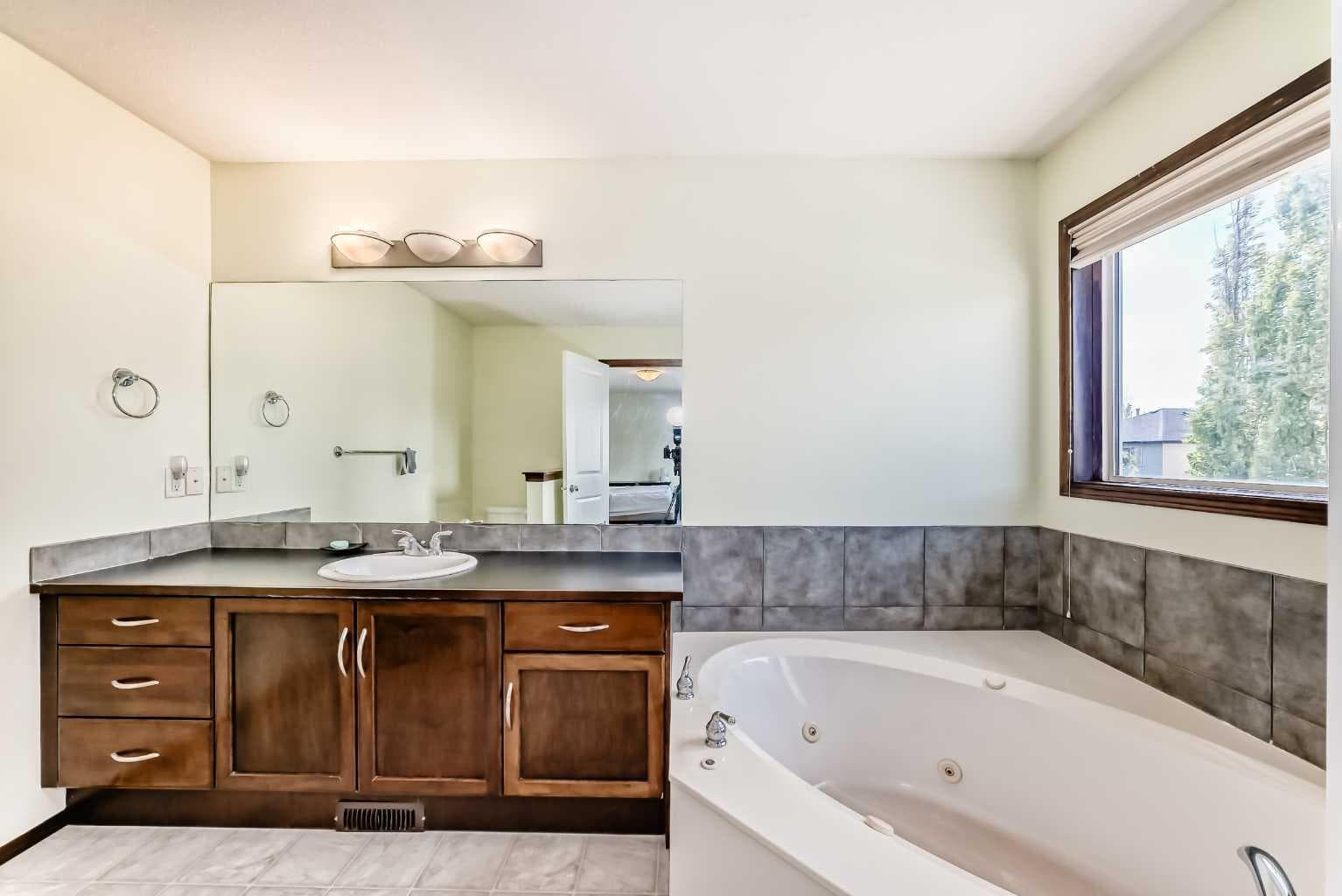 55 Eversyde Gardens SW
