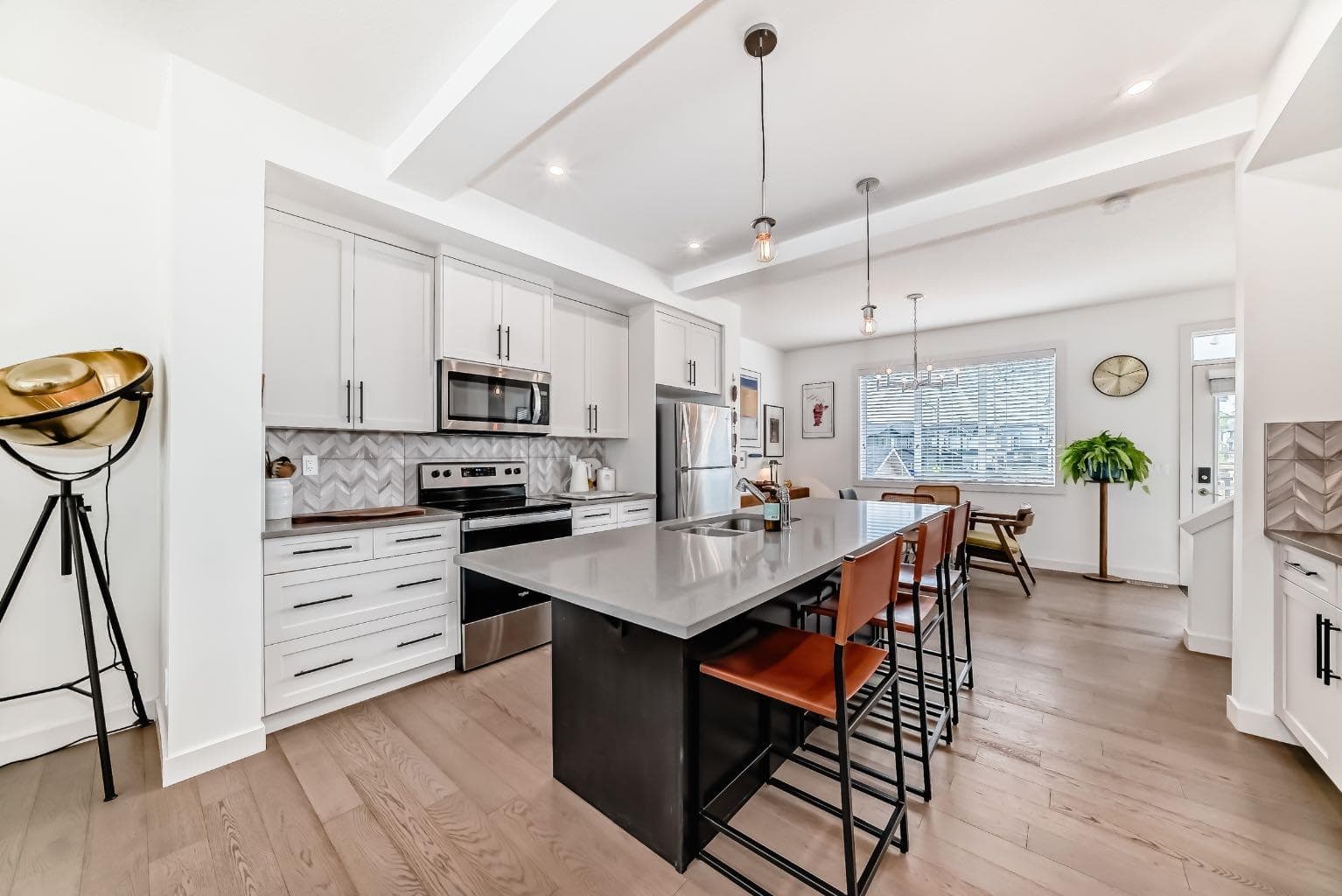 38 Precedence Glen 