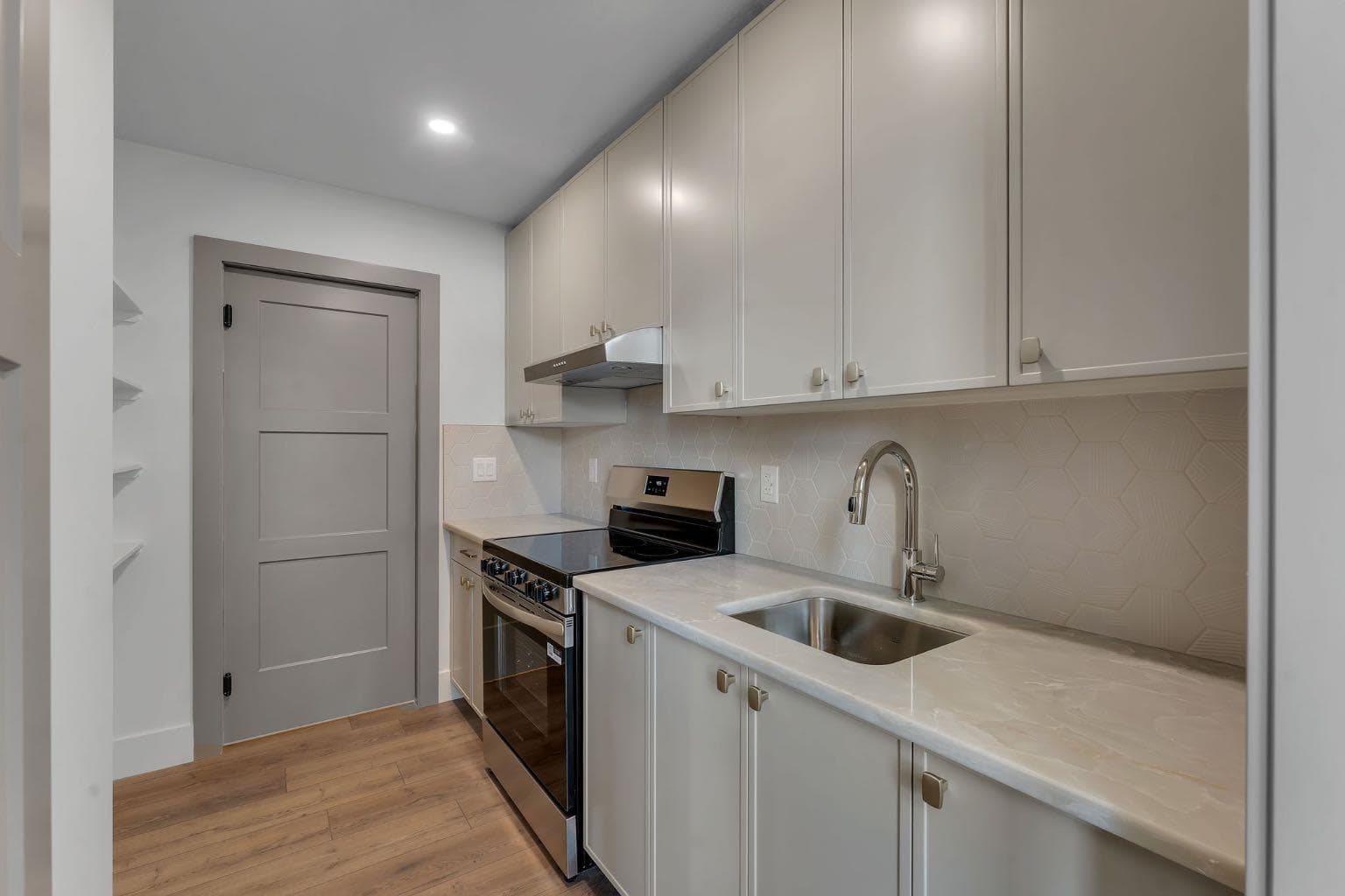 2044 Waterbury Road 