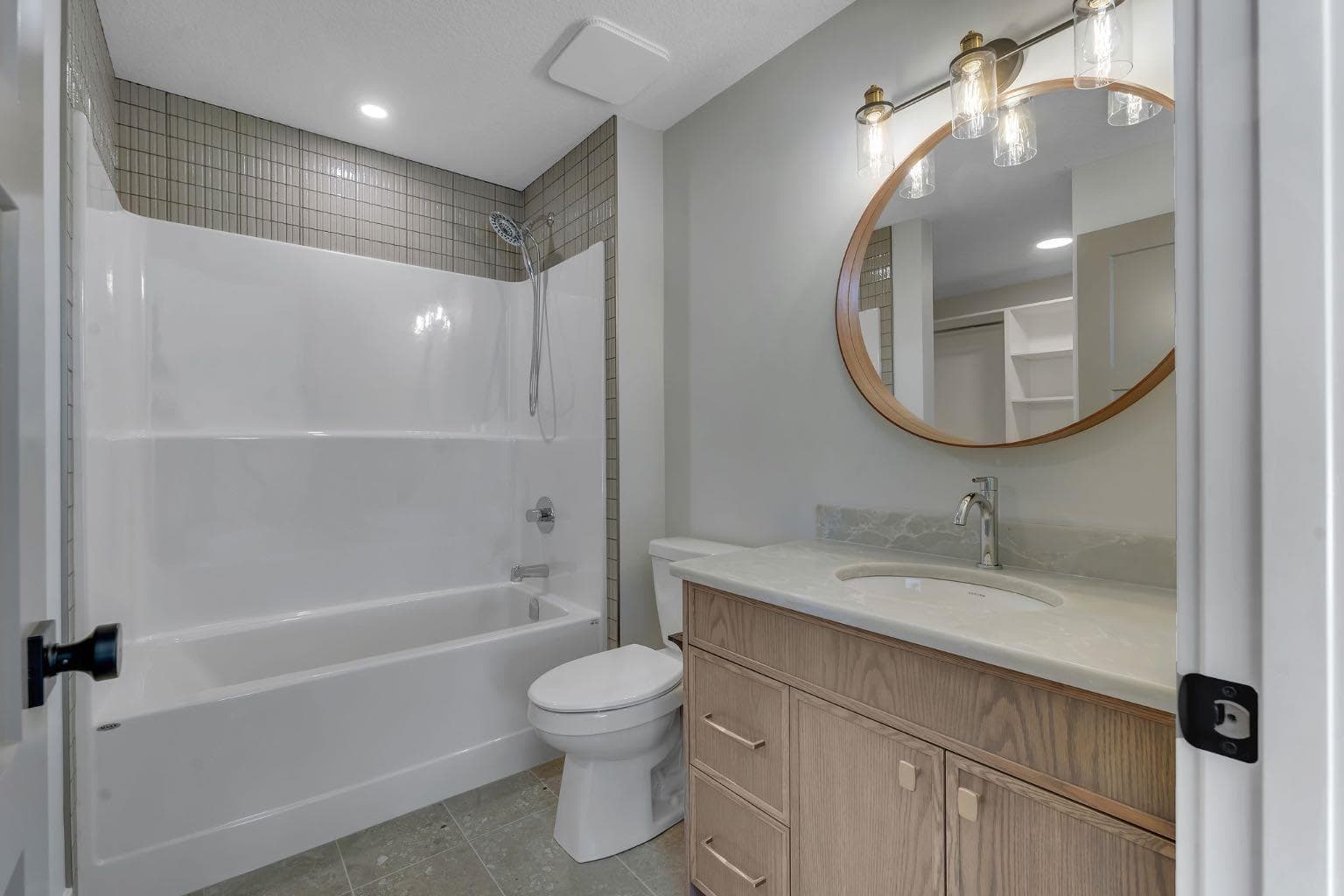 2044 Waterbury Road 