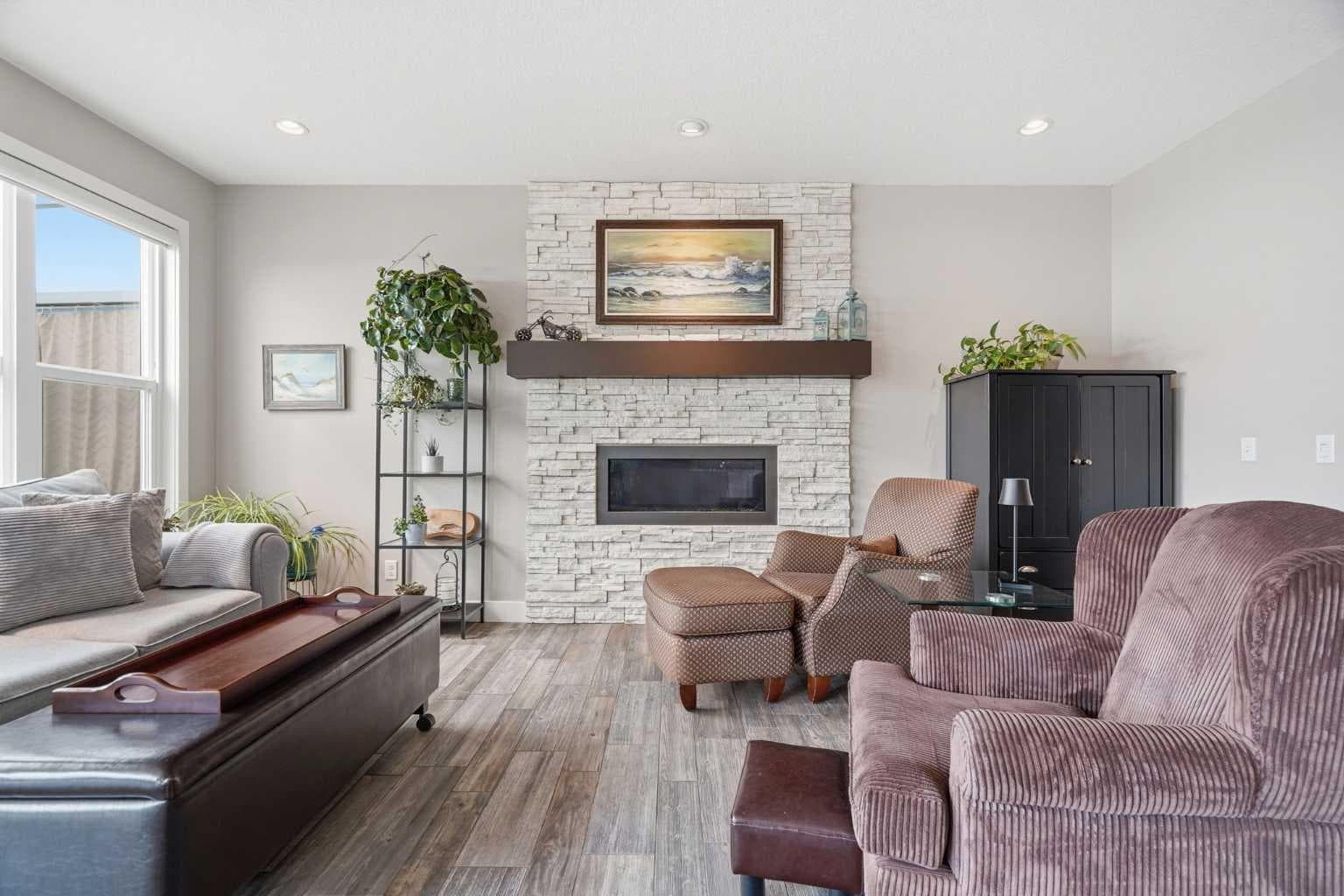 27 Sundown Way 