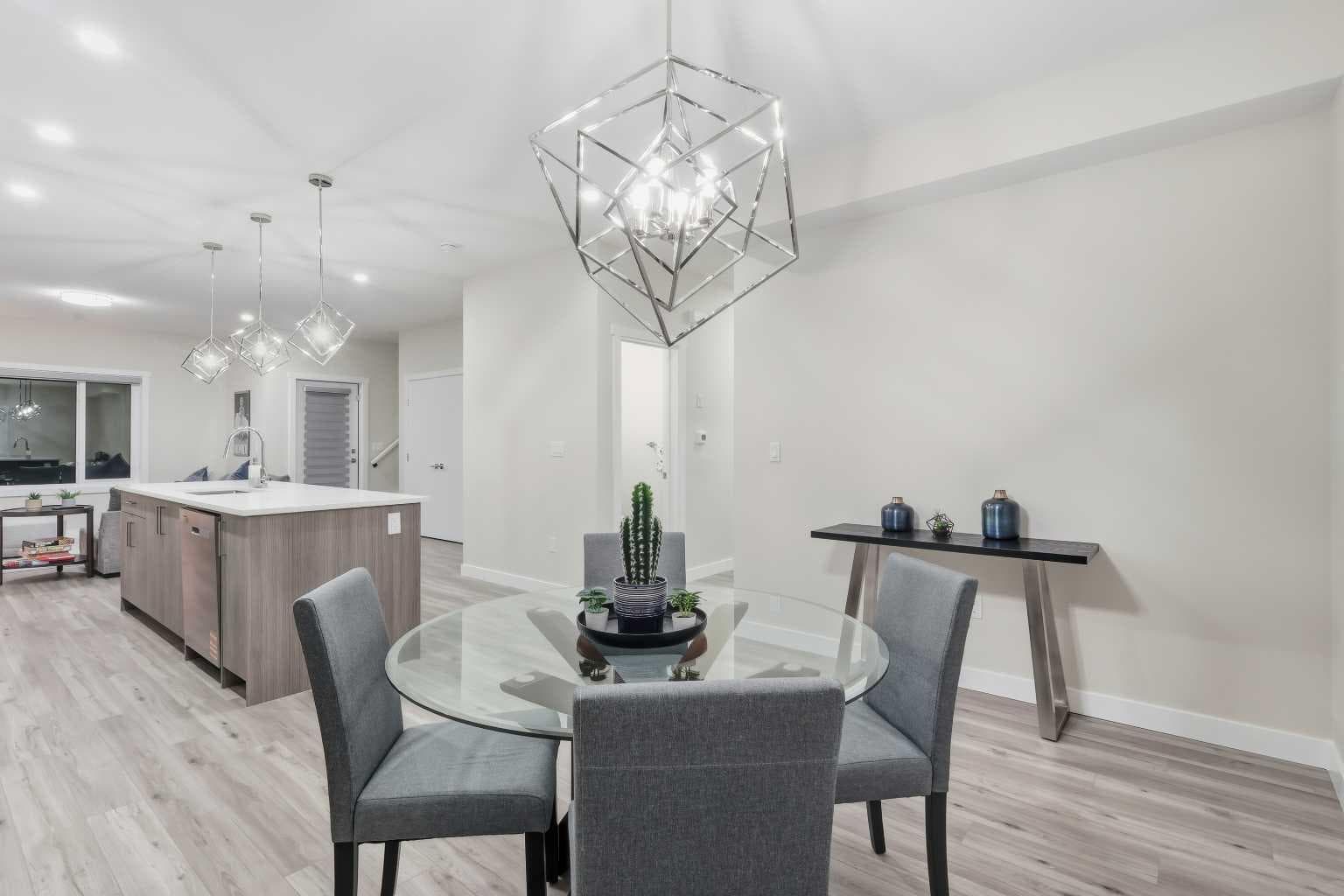 110 Red Sky Villas NE
