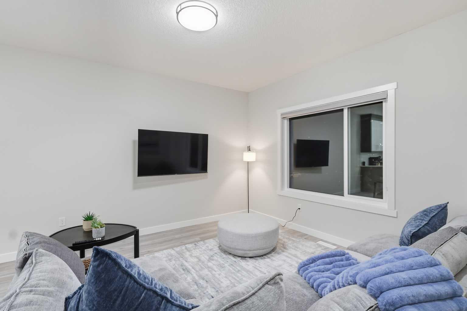 110 Red Sky Villas NE