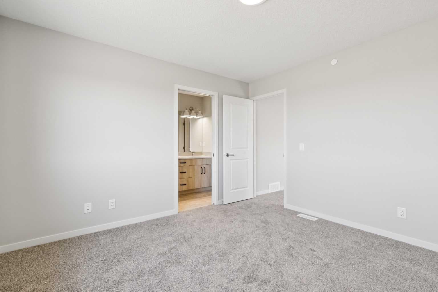 29 Hotchkiss Road SE