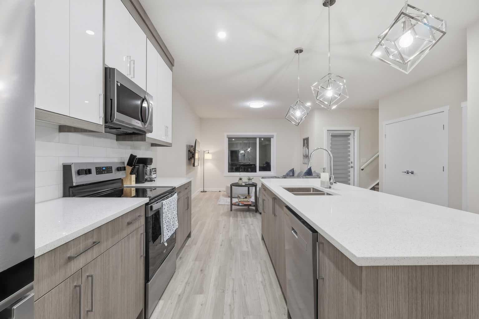 46 Red Sky Manor NE