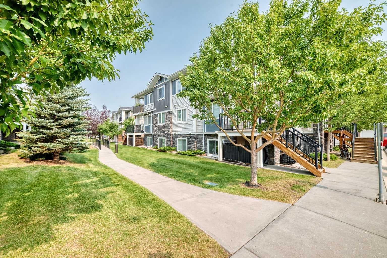 143, 300 MARINA Drive 