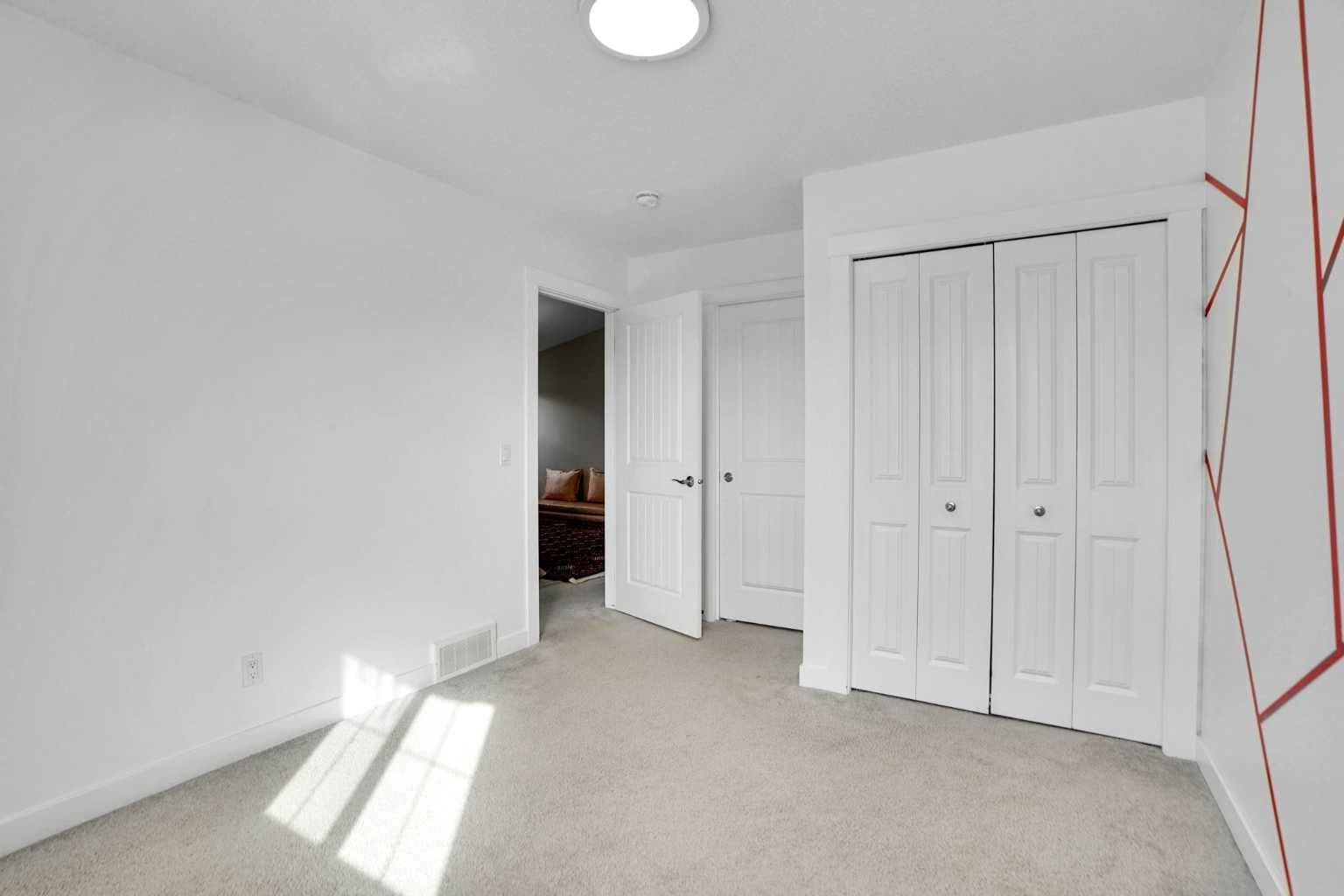 92 Red Embers Terrace NE