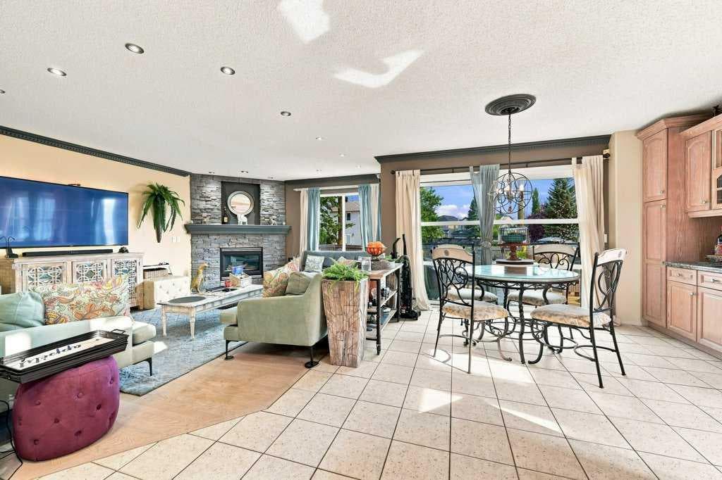 236 Chaparral Drive SE