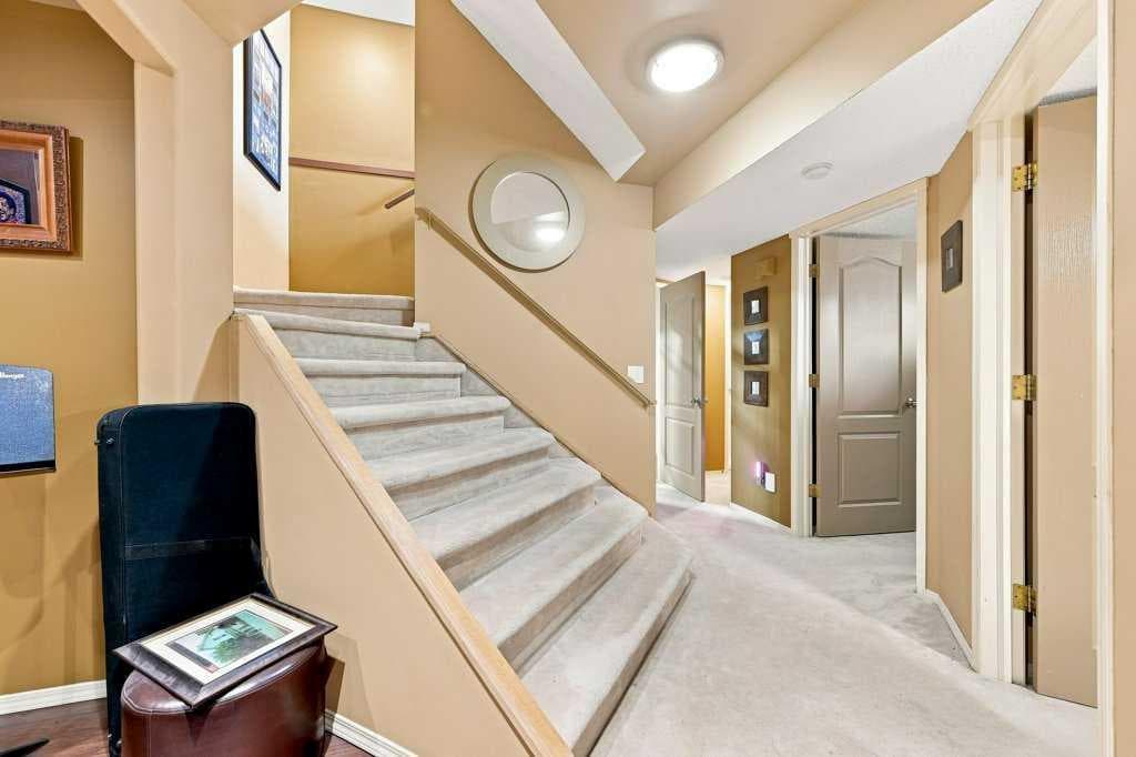 236 Chaparral Drive SE