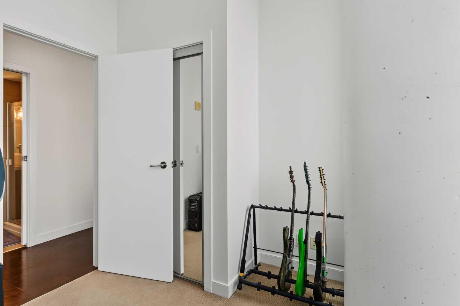 705, 220 12 Avenue SE