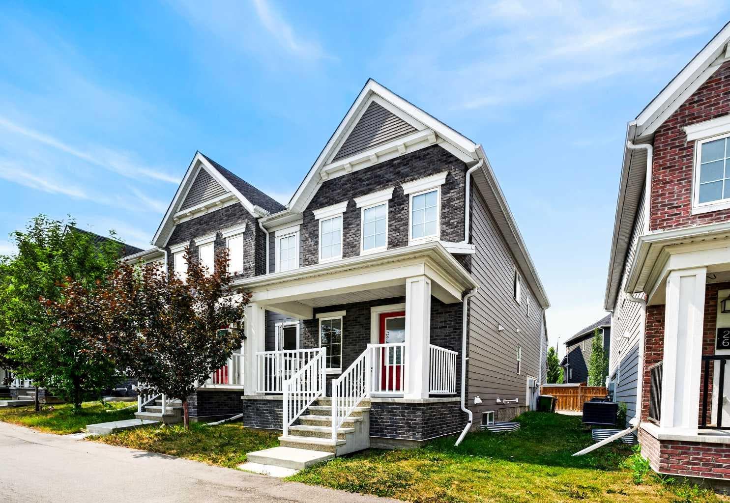 30 Yorkville Boulevard SW