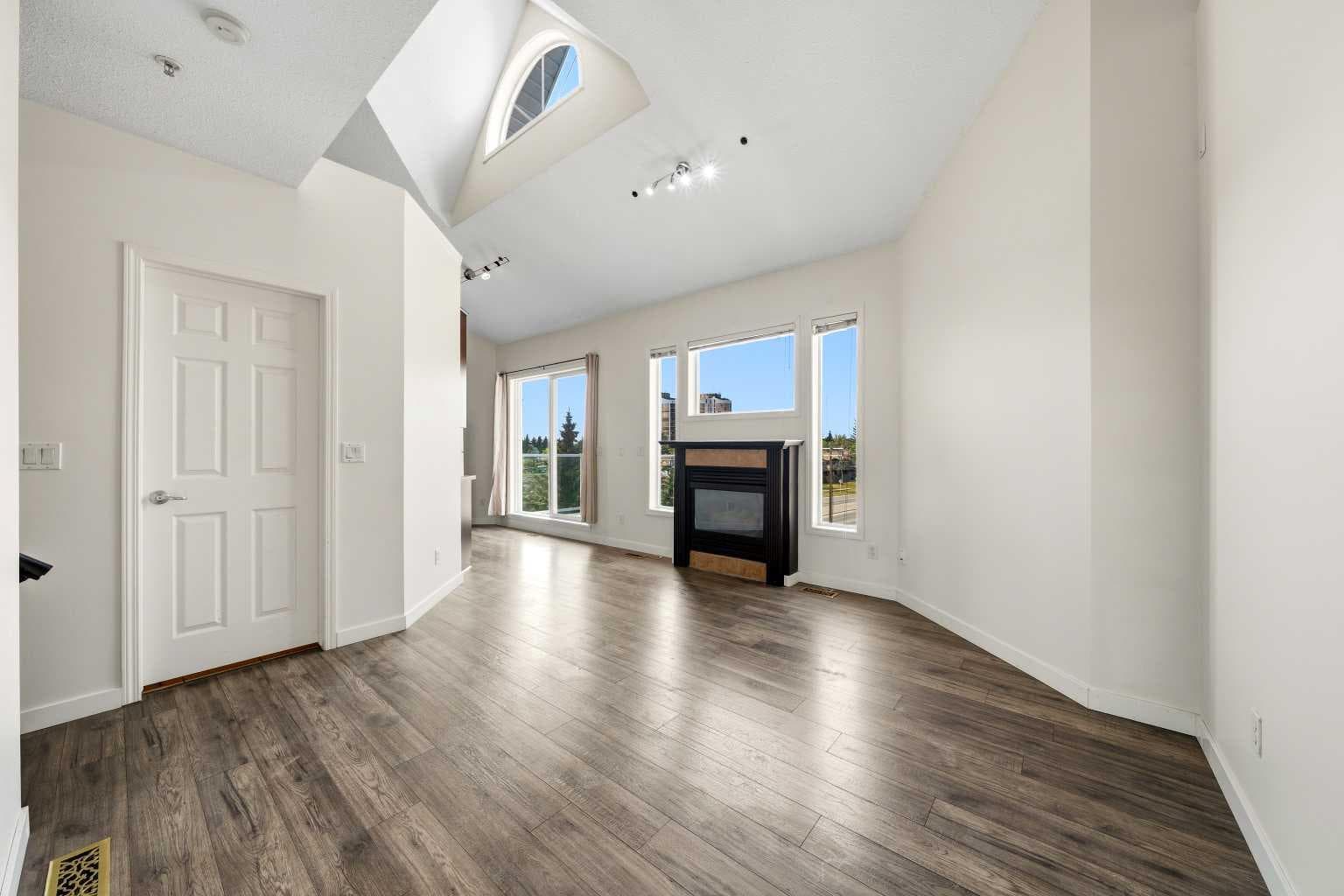 114, 6550 Old Banff Coach Road SW