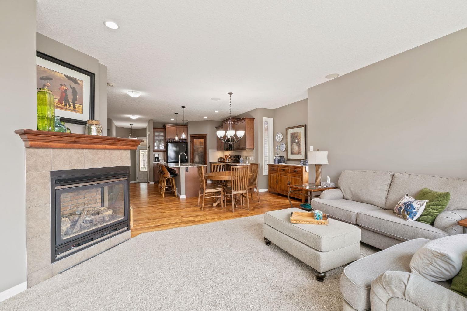 204 Sunset Square 
