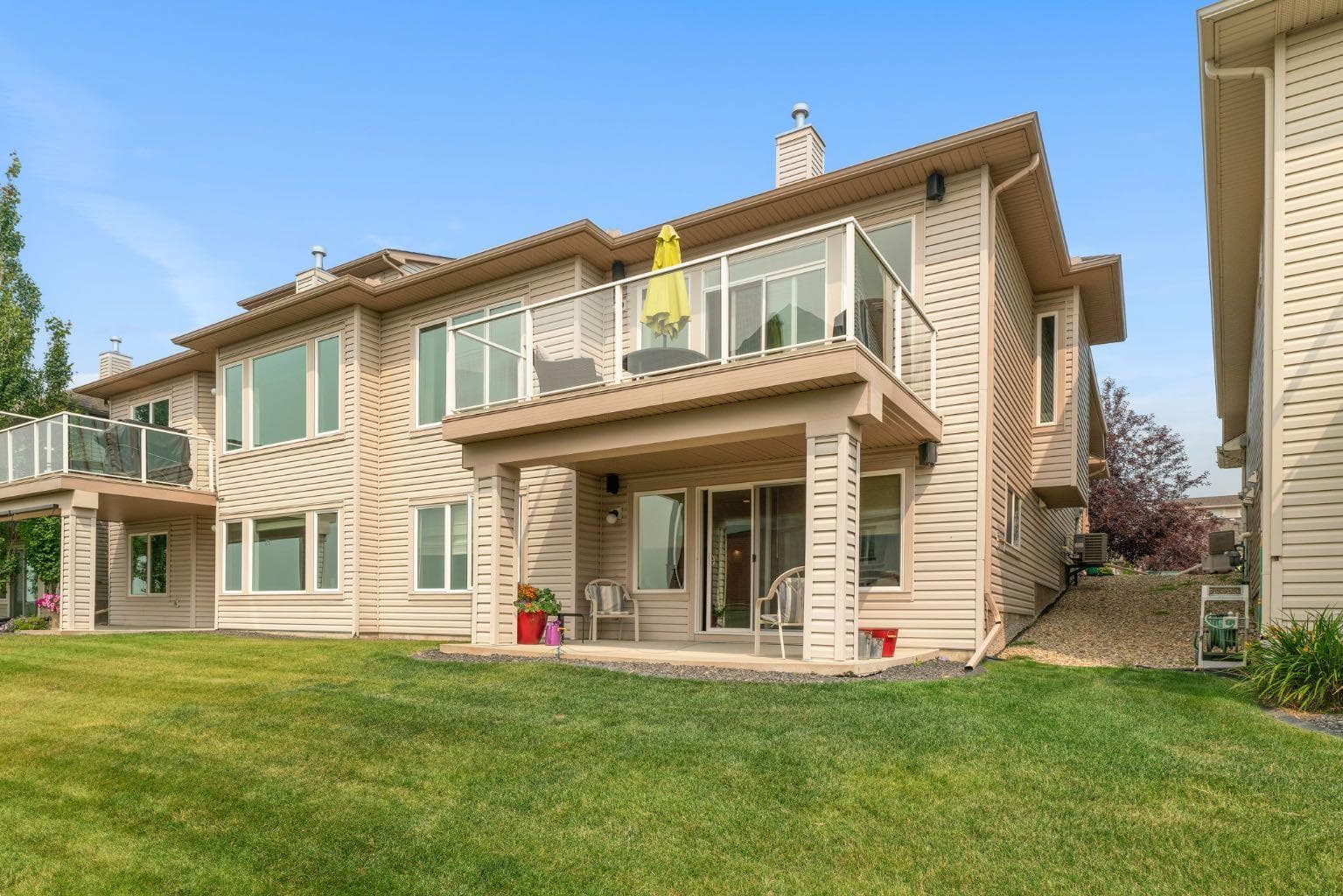 204 Sunset Square 