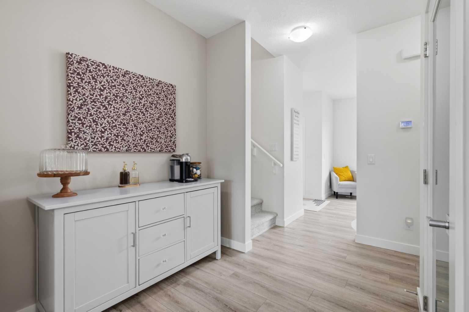 144 Amblehurst Green NW