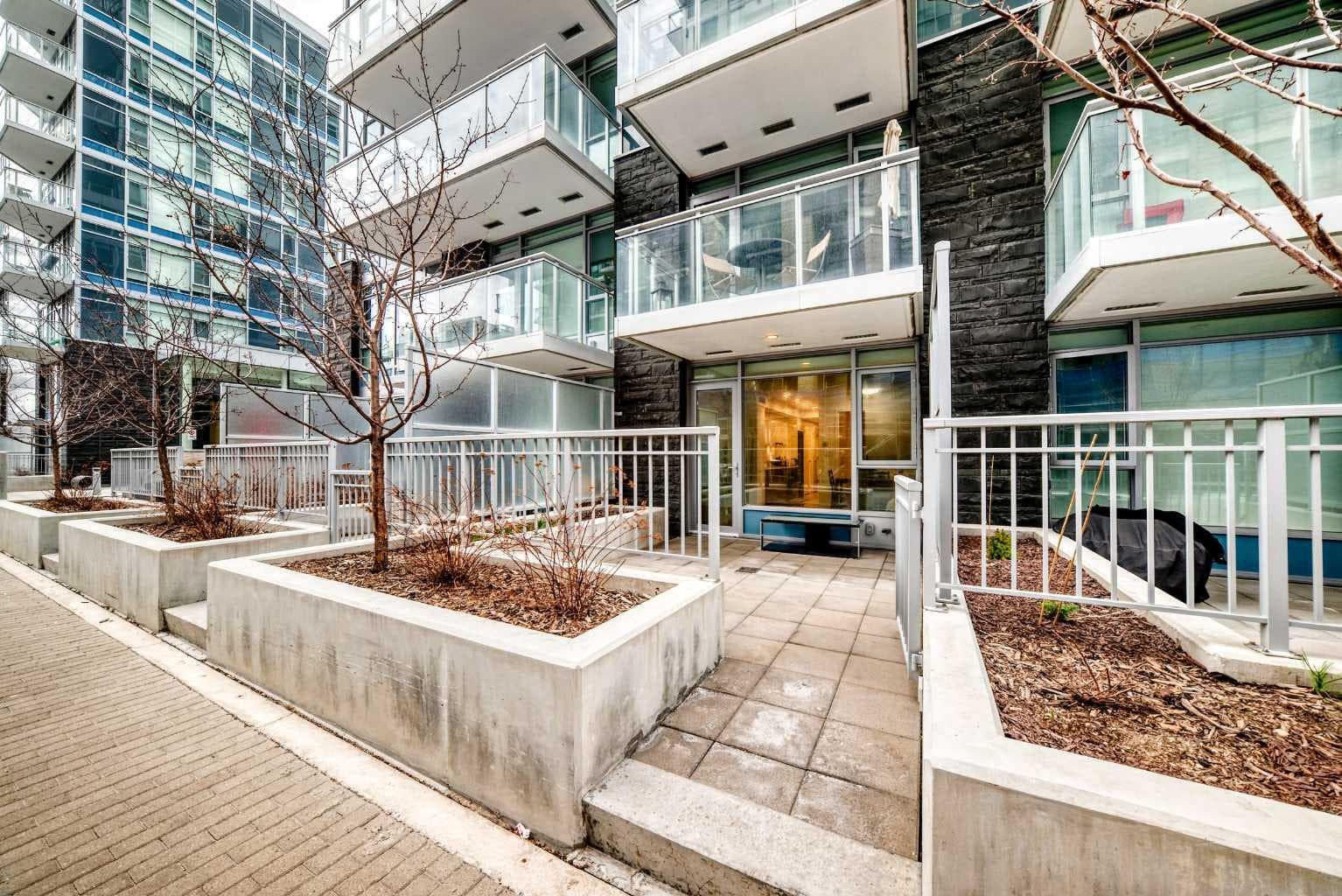 104, 108 Waterfront Court SW