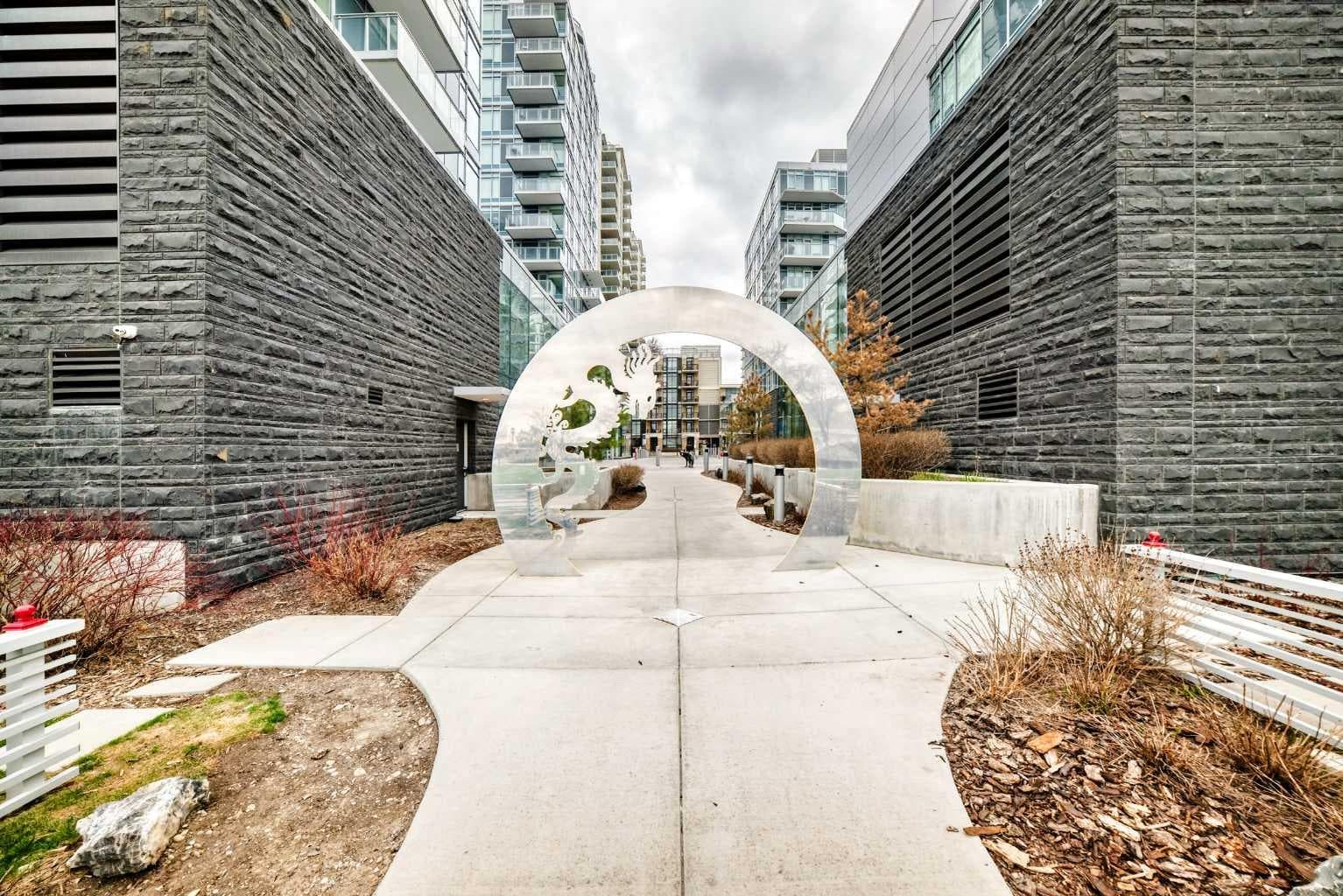 104, 108 Waterfront Court SW