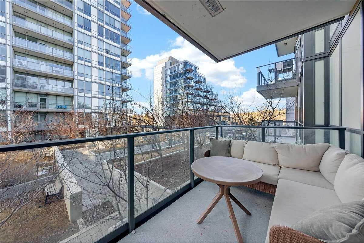 214, 51 Waterfront Mews SW