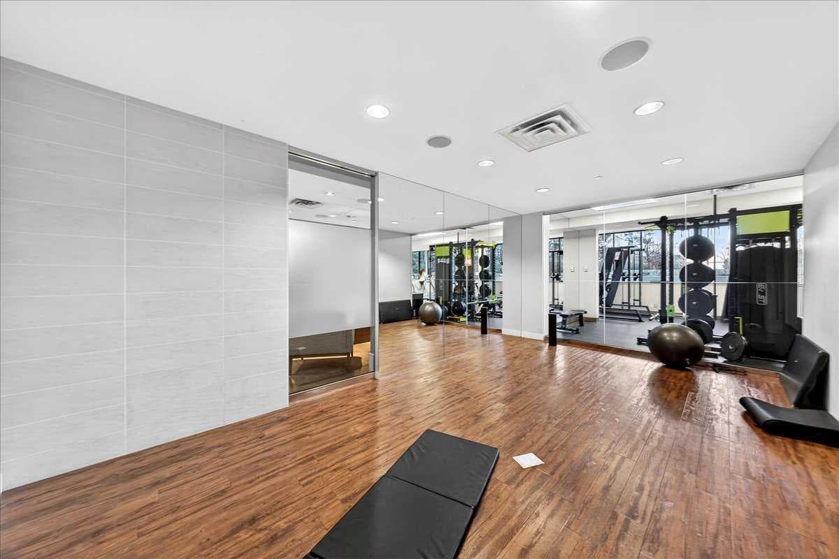 214, 51 Waterfront Mews SW