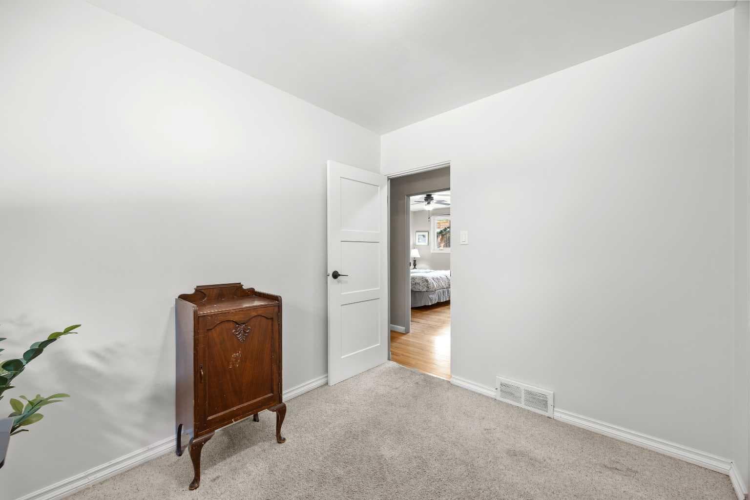 30 Gateway Drive SW