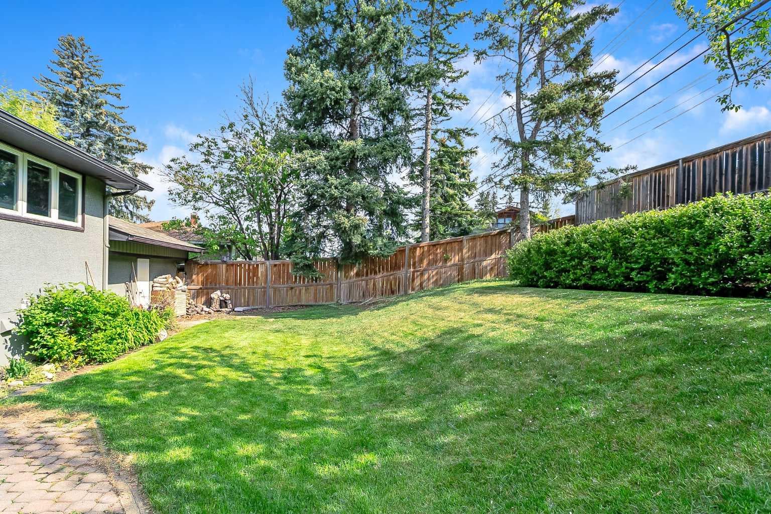 30 Gateway Drive SW