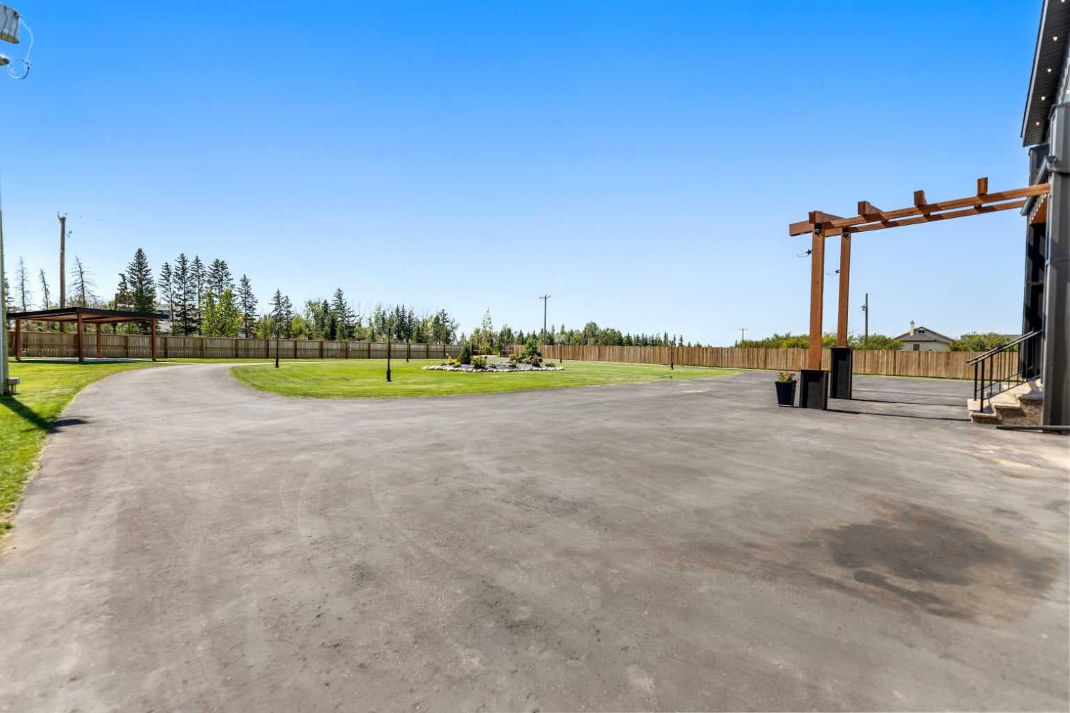 280148, 241 A Township Road 