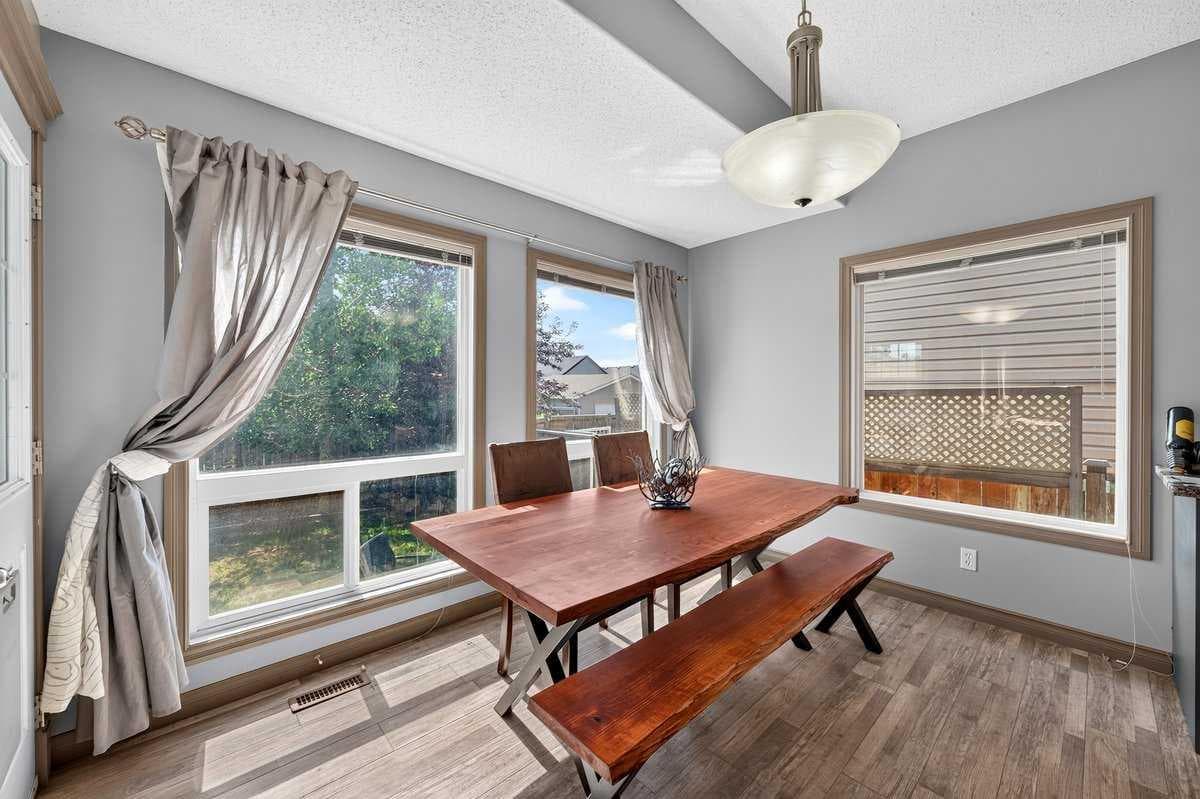 363 Evanston View NW