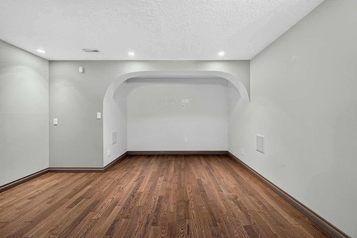363 Evanston View NW