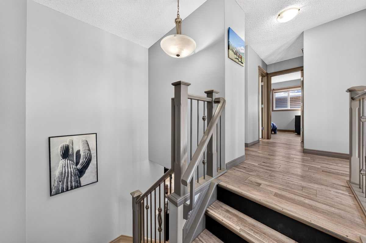 363 Evanston View NW