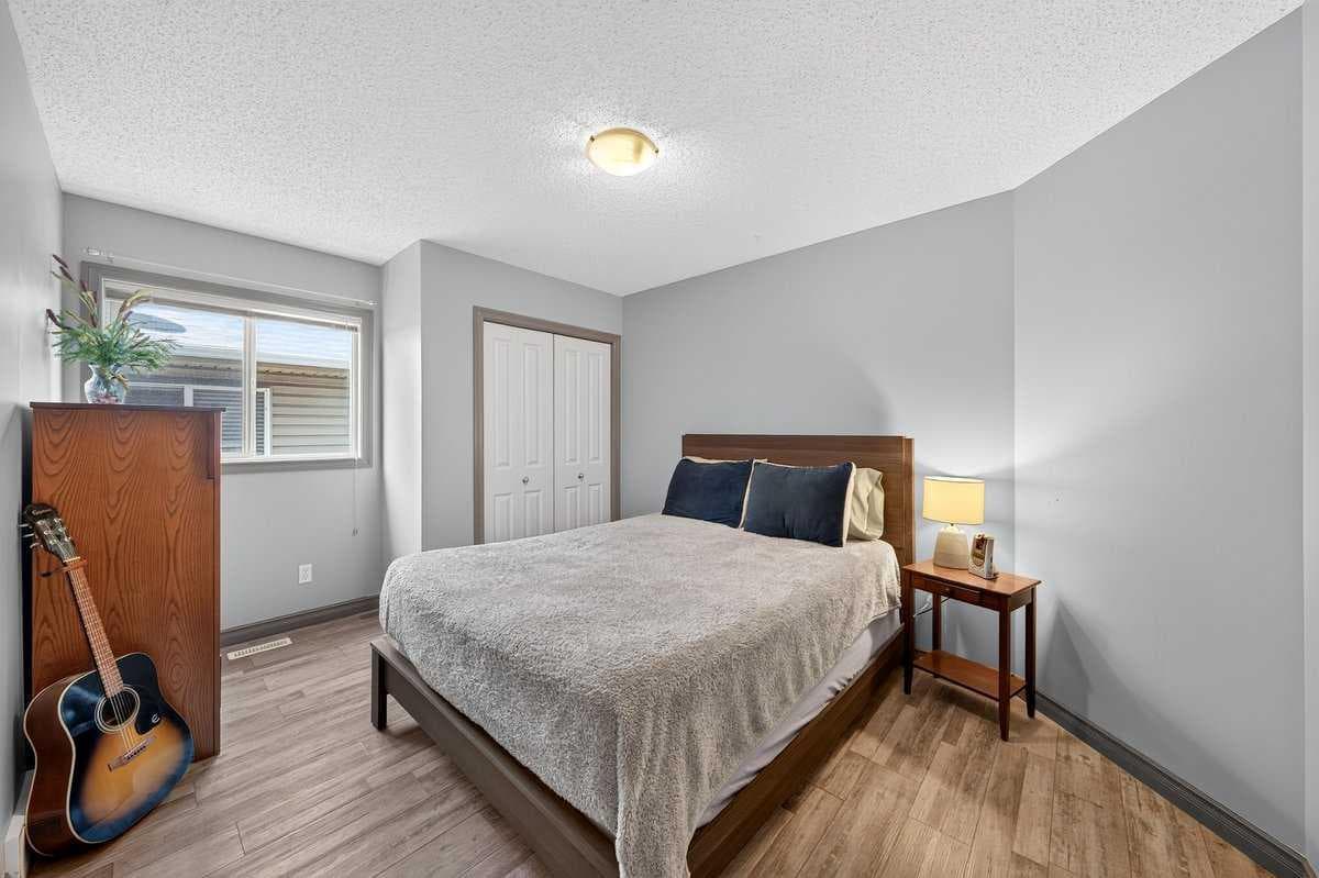 363 Evanston View NW