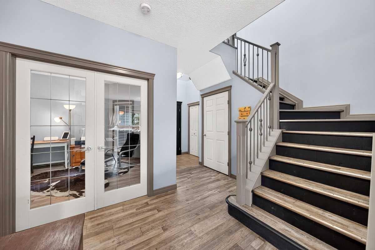 363 Evanston View NW