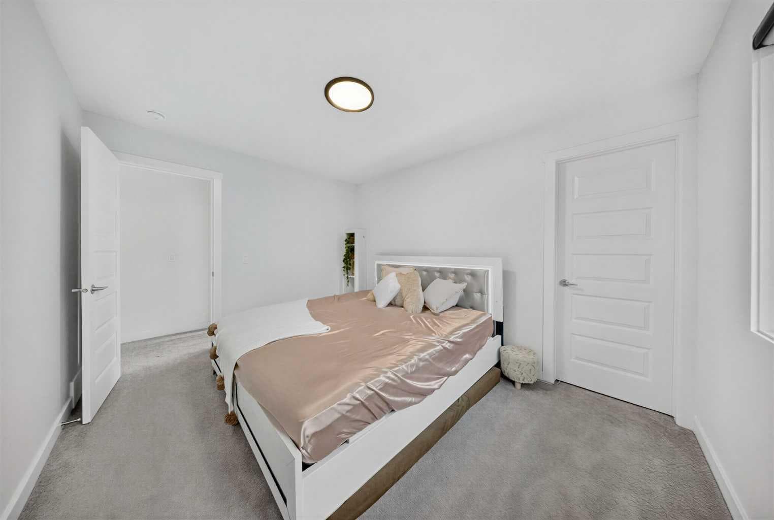 105 Homestead Crescent NE