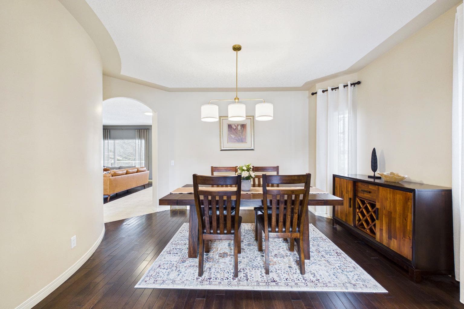 15 Royal Crest Terrace NW