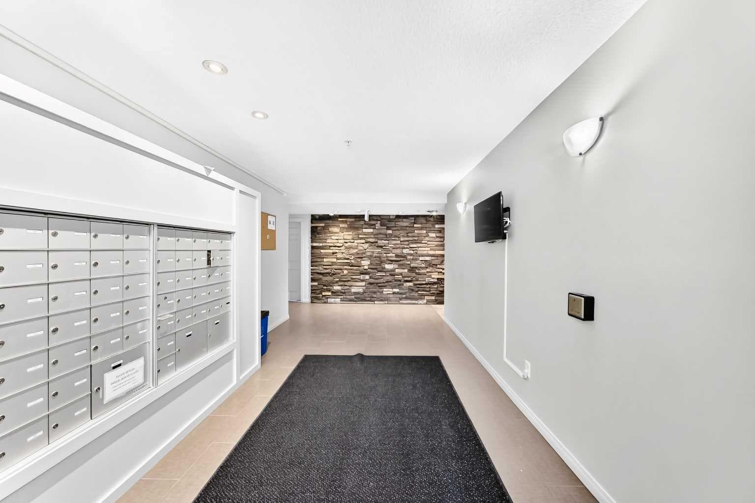 110, 6315 Ranchview Drive NW