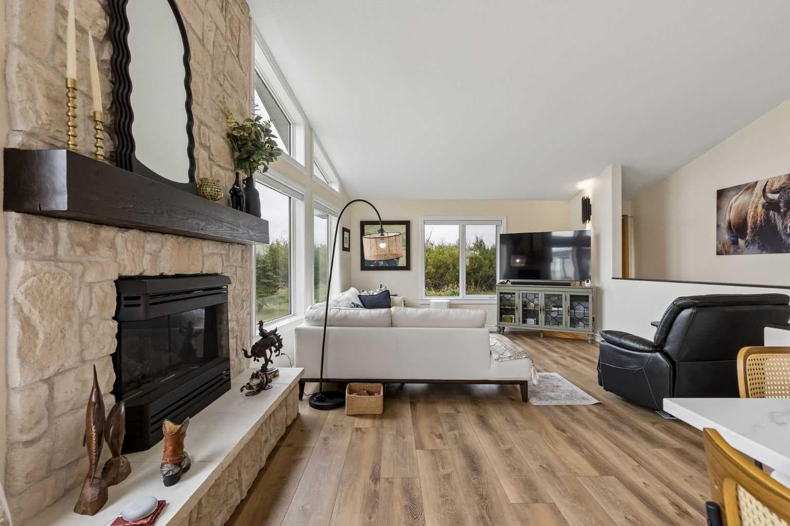 A, 272011 Range Road 275  