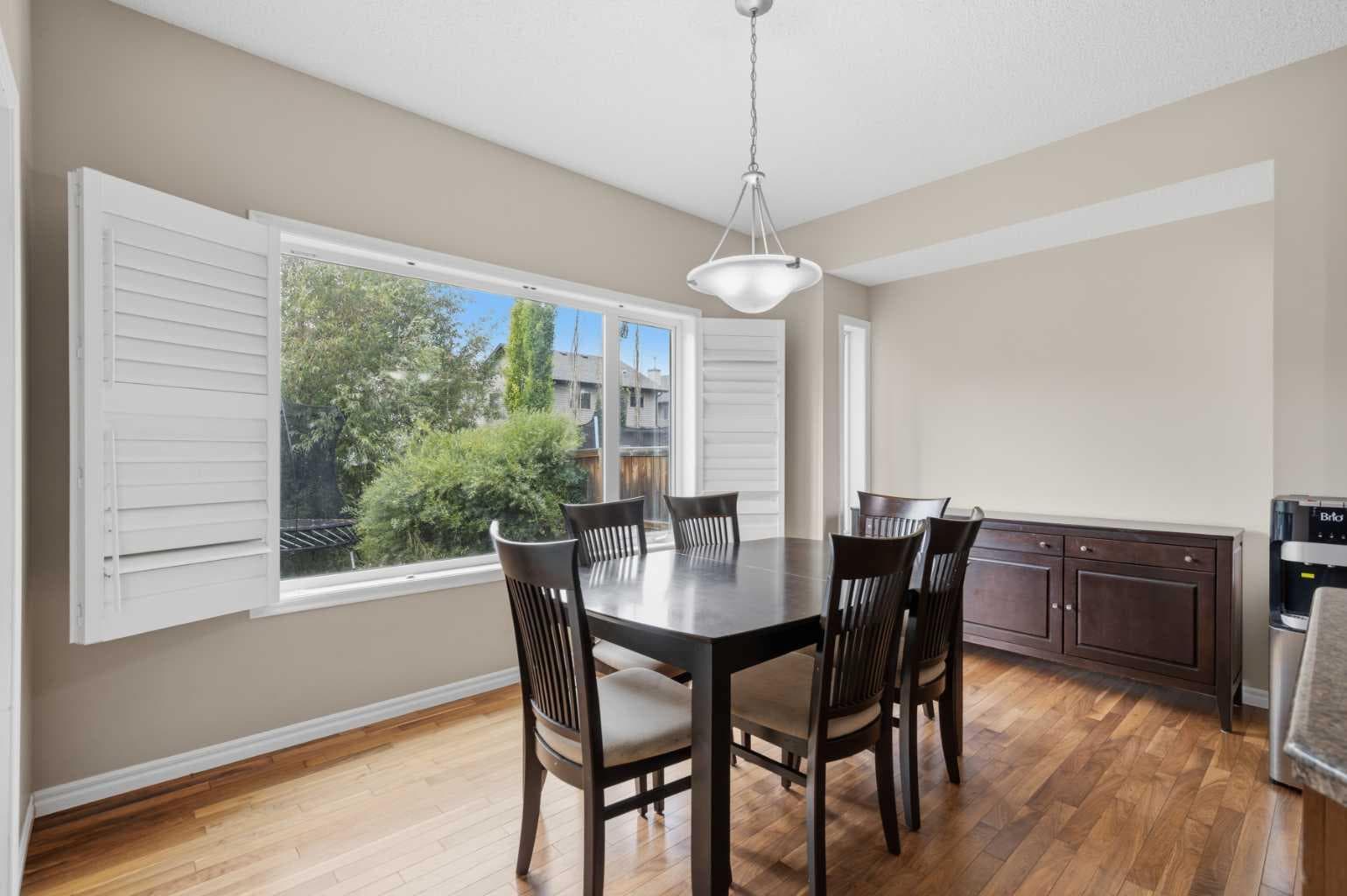 107 Brightonstone Common SE