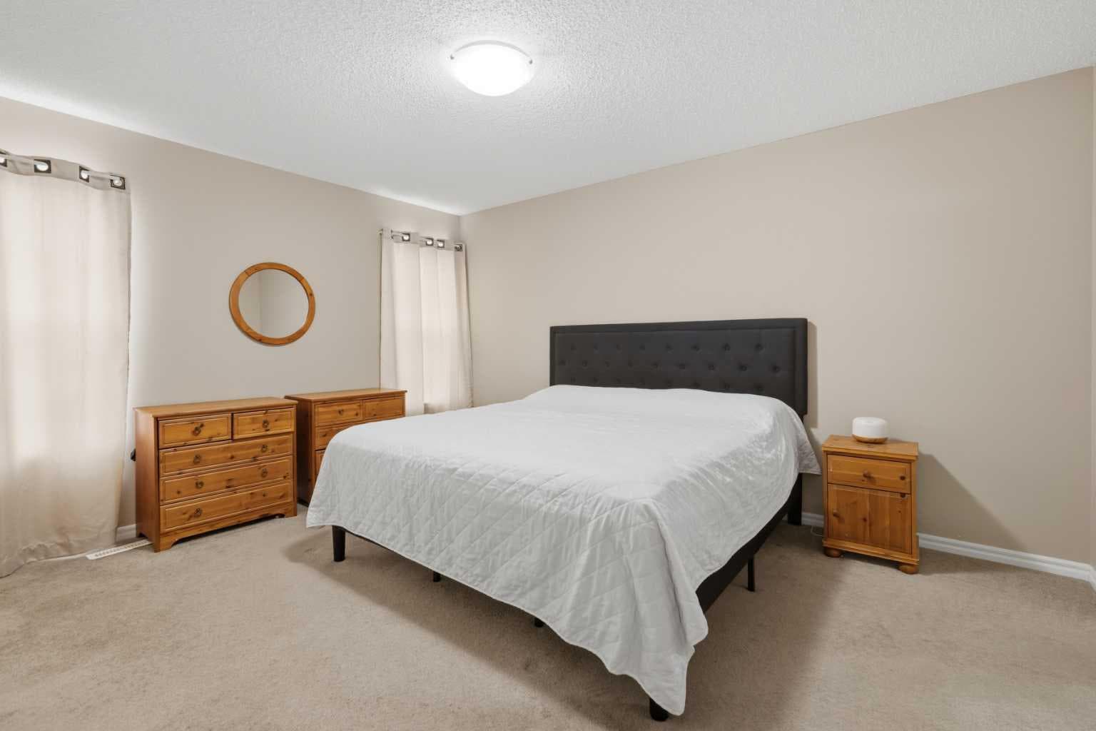 107 Brightonstone Common SE