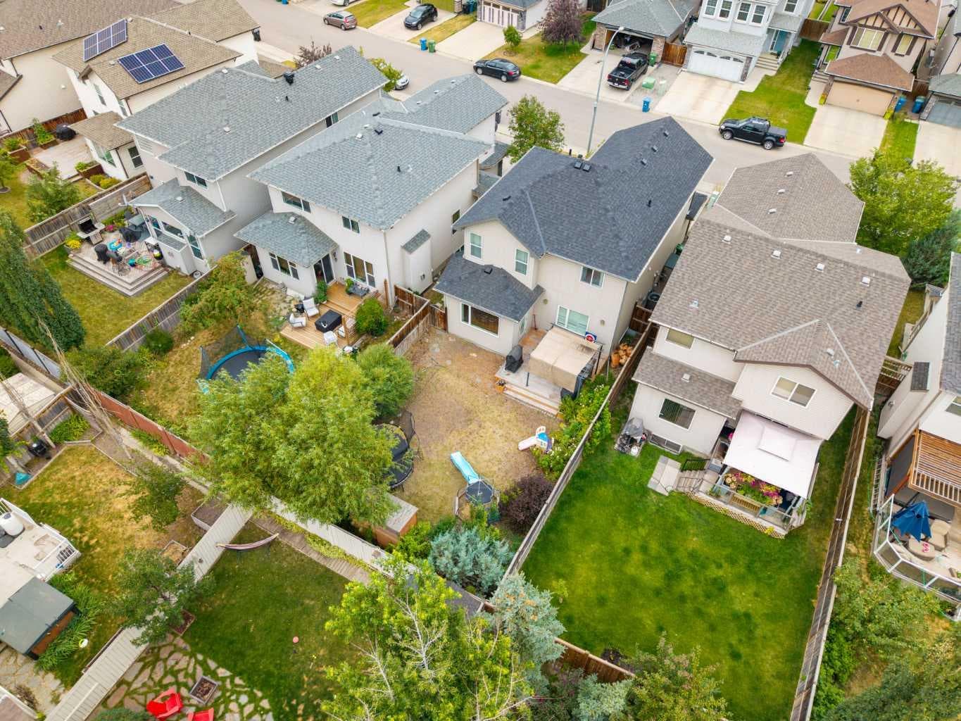 107 Brightonstone Common SE