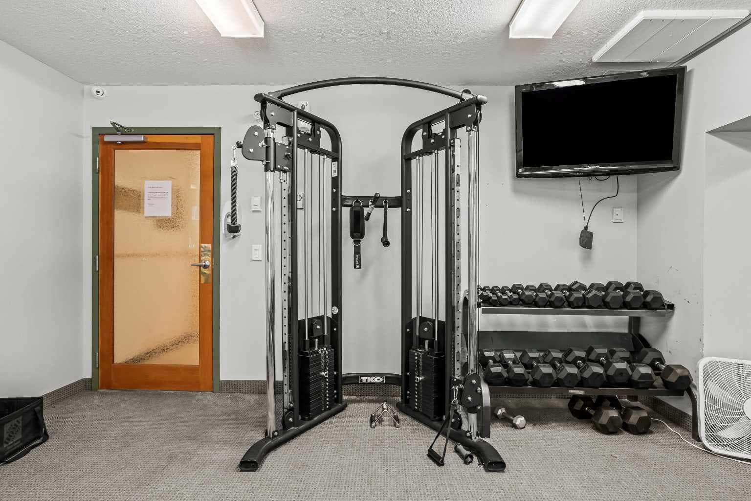 401, 160 Kananaskis Way 