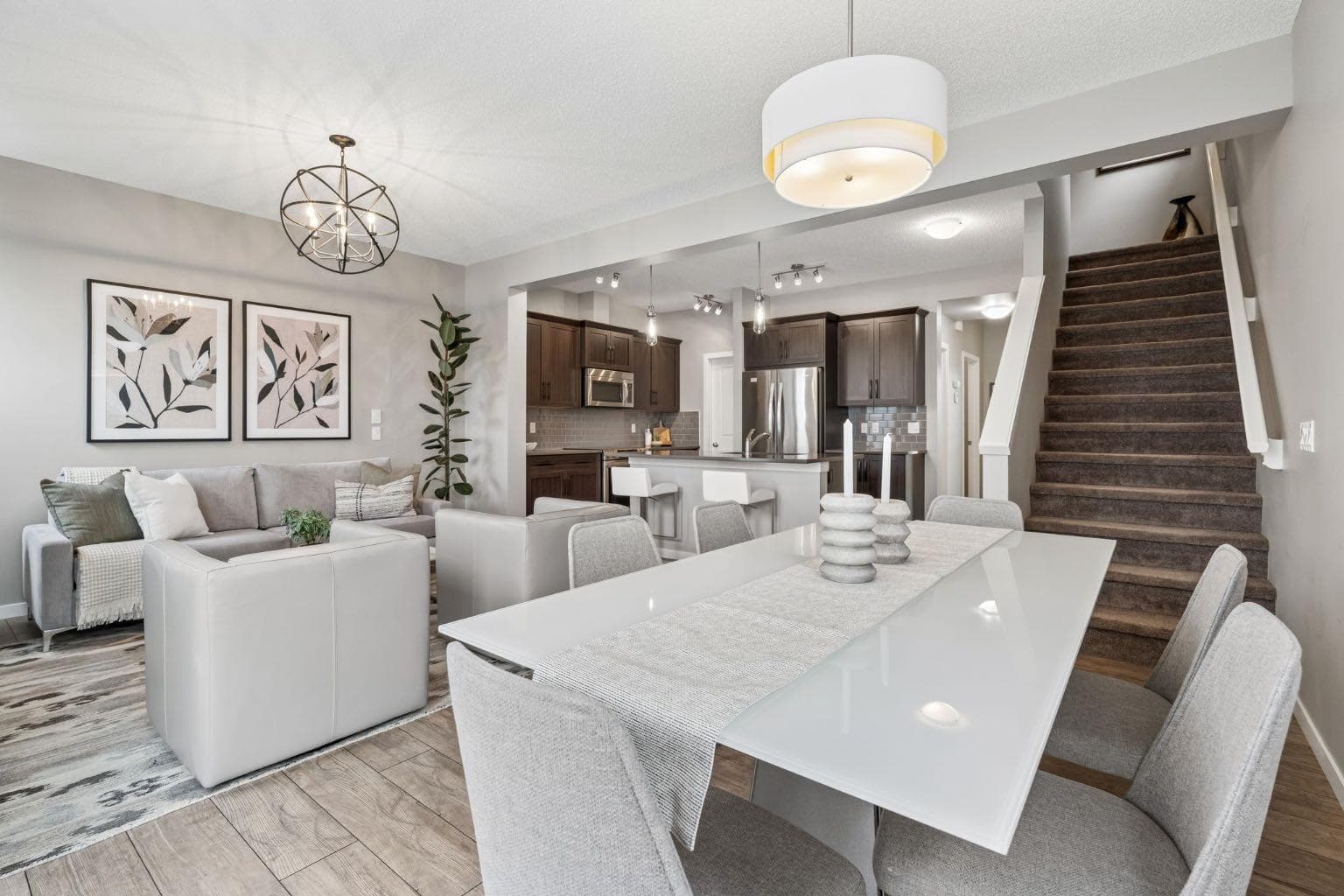 4 Emberside Place 