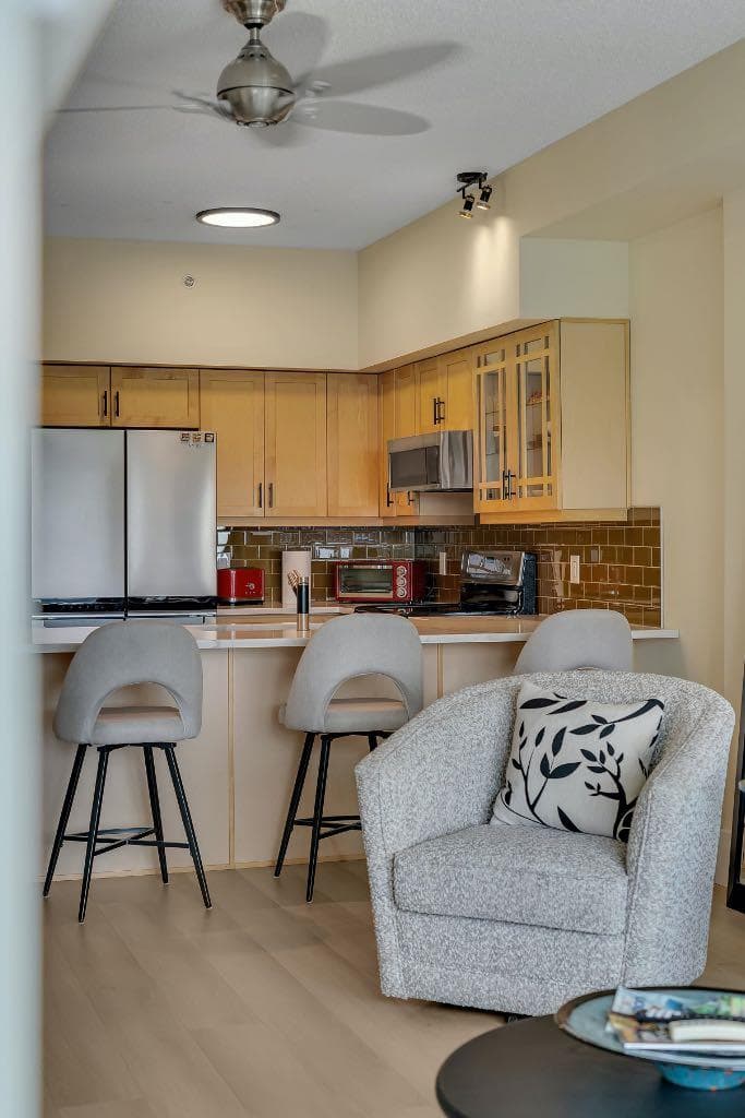 604, 205 Riverfront Avenue SW