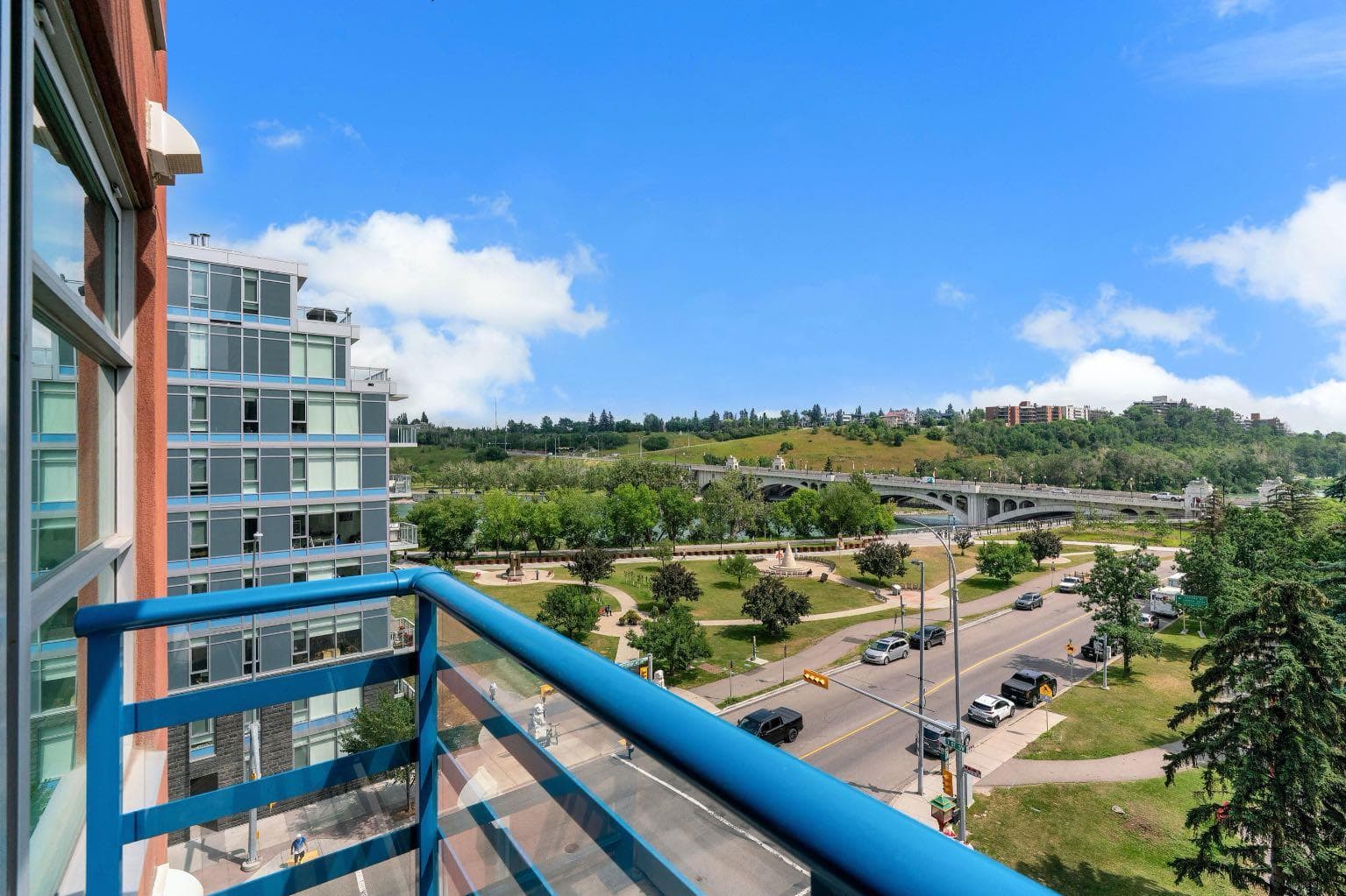 604, 205 Riverfront Avenue SW
