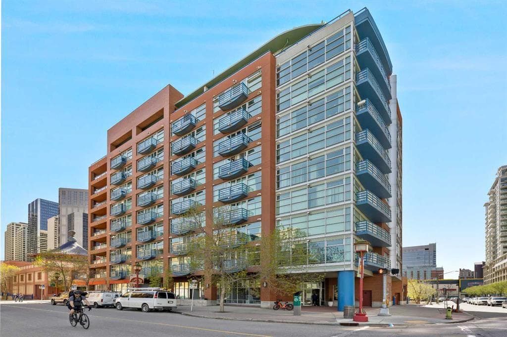 604, 205 Riverfront Avenue SW