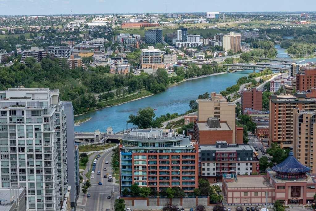 604, 205 Riverfront Avenue SW
