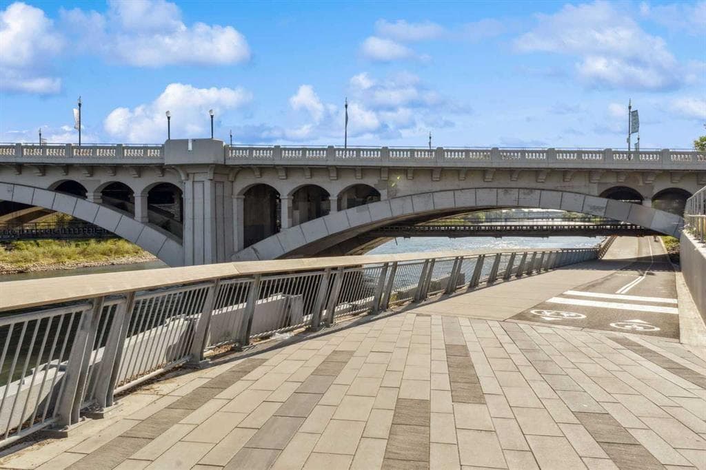 604, 205 Riverfront Avenue SW