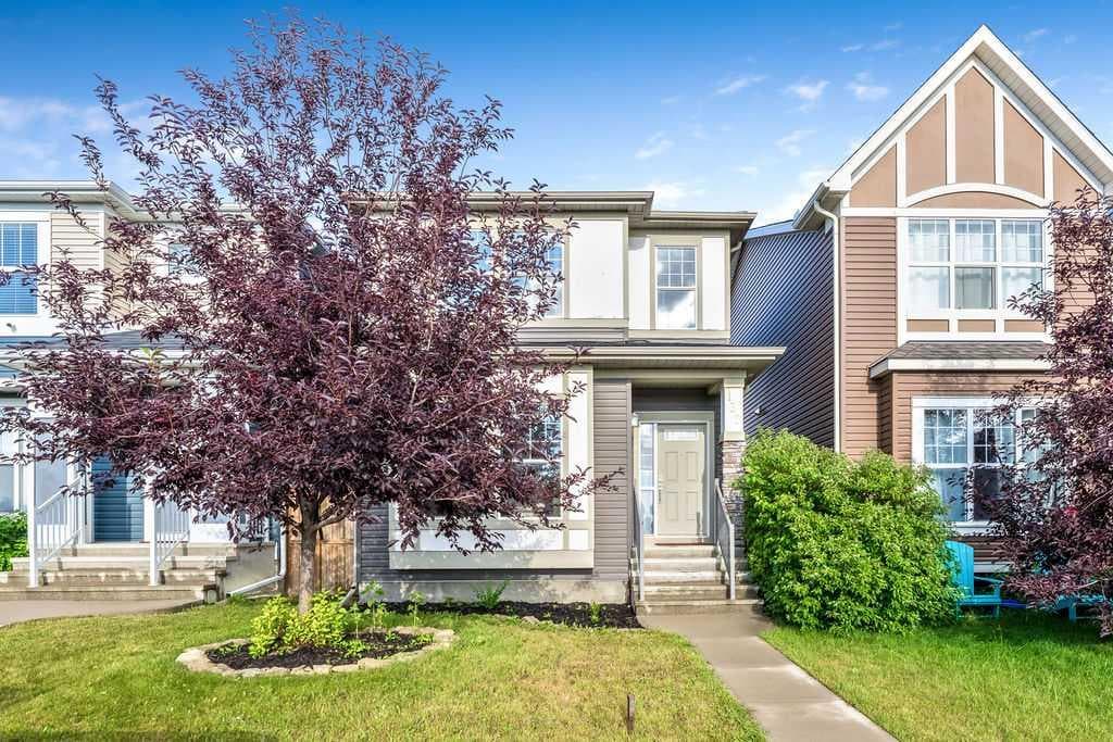 132 Evansborough Way NW