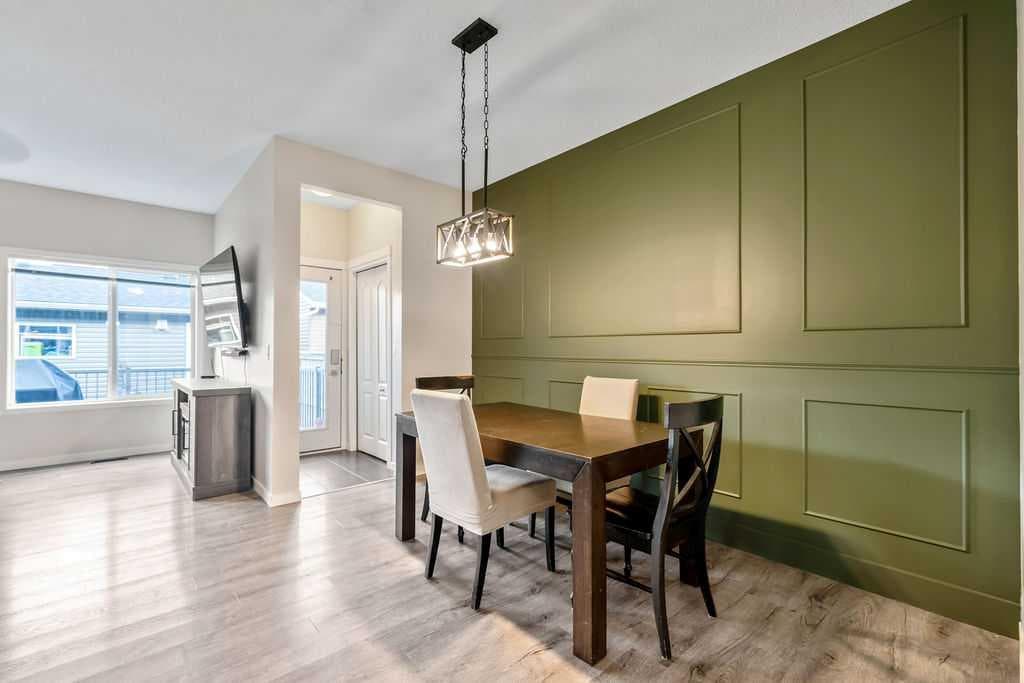 132 Evansborough Way NW