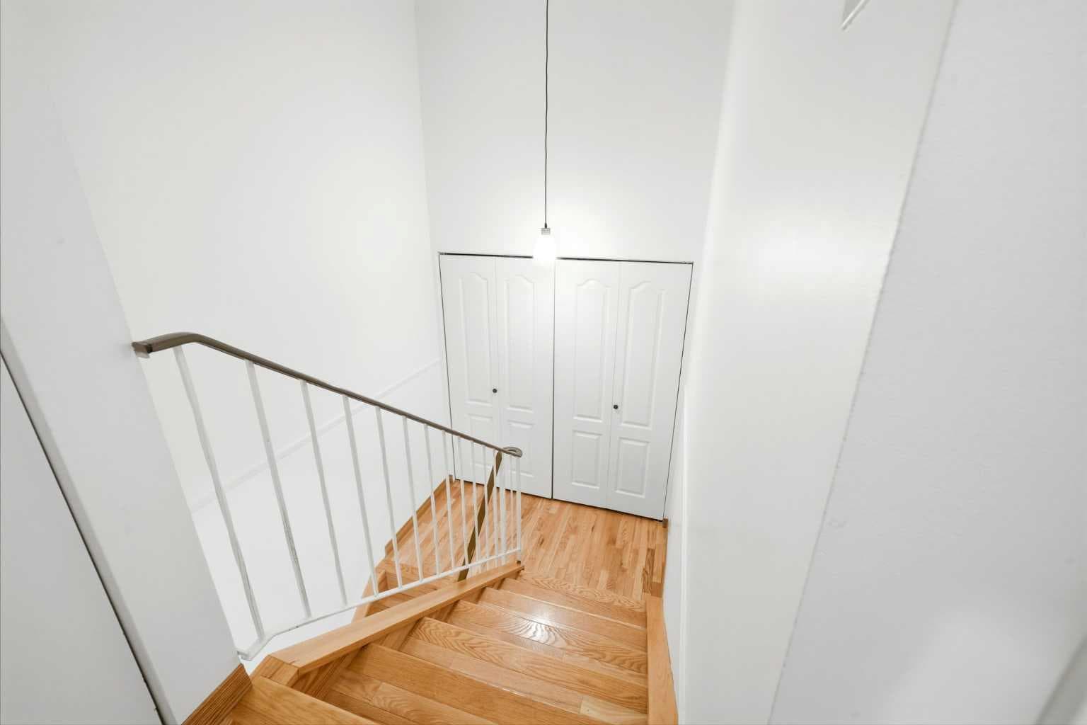 26, 5400 Dalhousie Drive NW