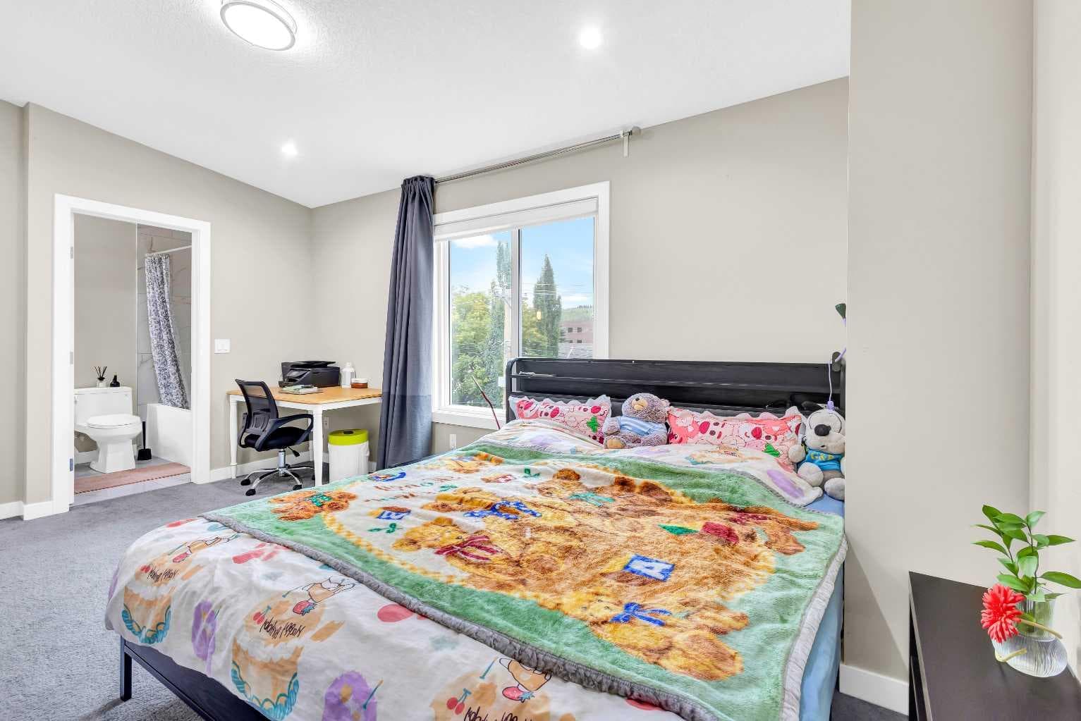 #2, 4519 bowness Road NW
