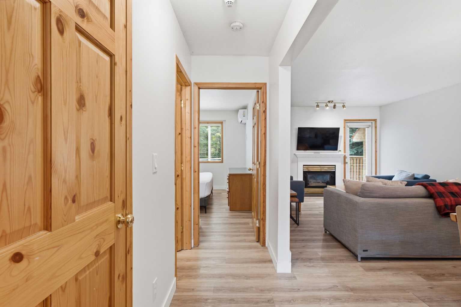 114, 1720 Bow Valley Trail 
